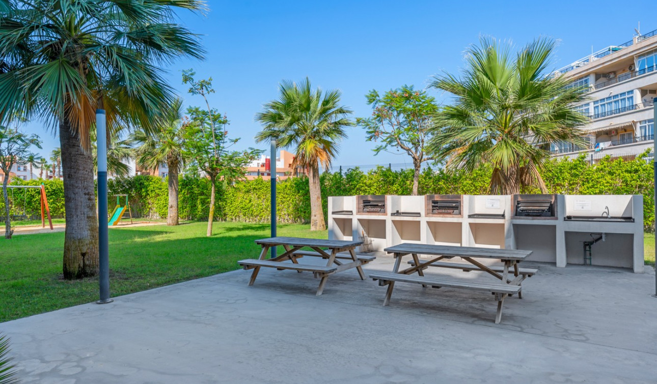 Reventa - Apartamento / Piso - Orihuela Costa - Playa Flamenca