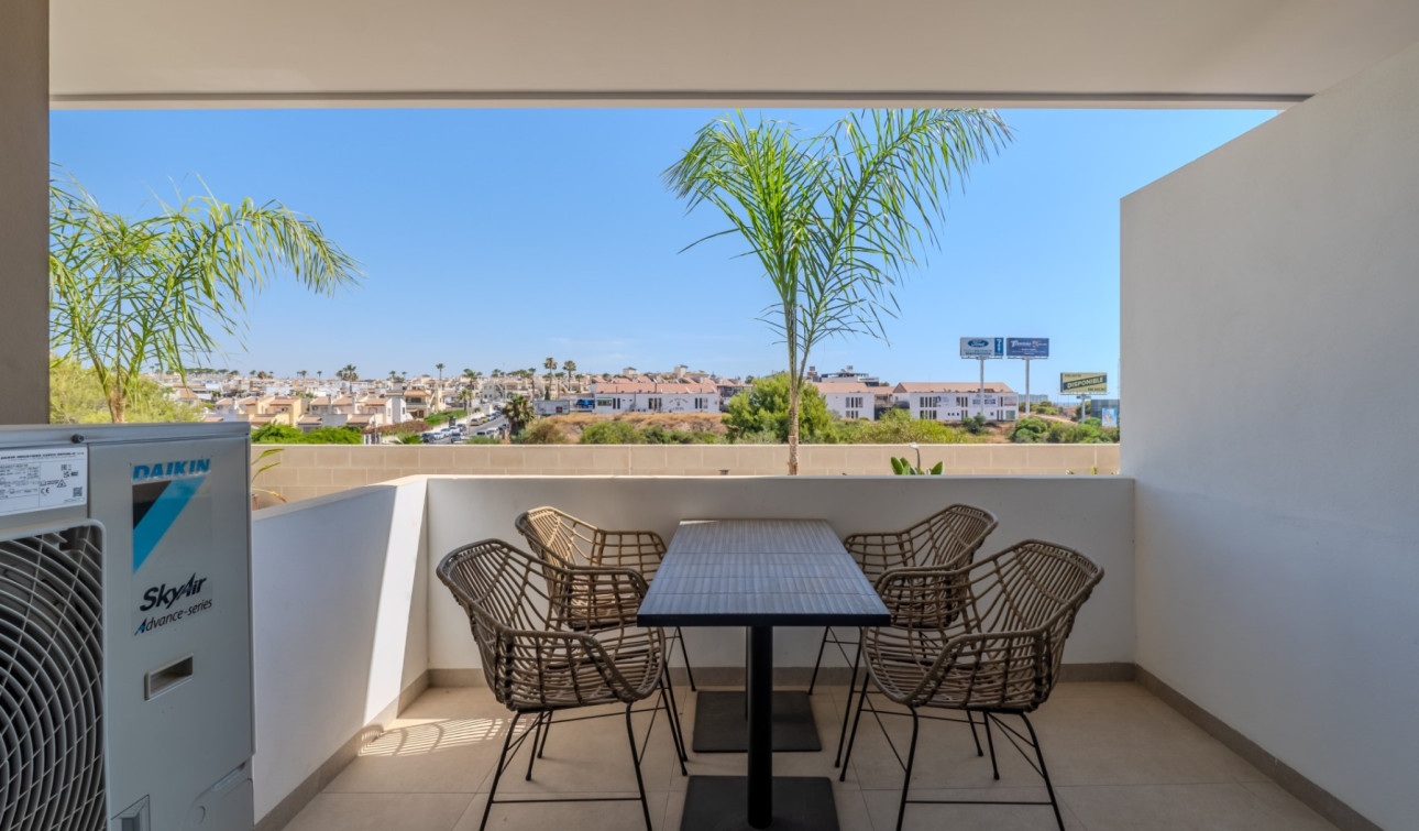 Reventa - Apartamento / Piso - Orihuela Costa - Playa Flamenca