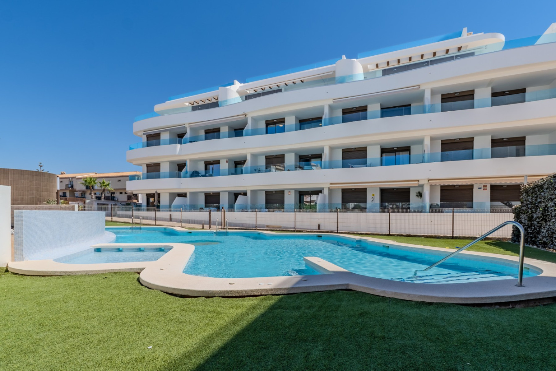 Reventa - Apartamento / Piso - Orihuela Costa - Playa Flamenca