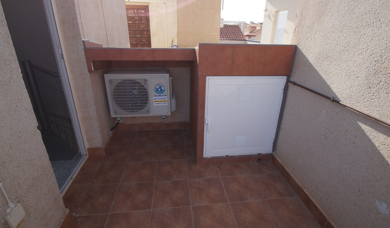 Reventa - Apartamento / Piso - Orihuela Costa - Playa Flamenca