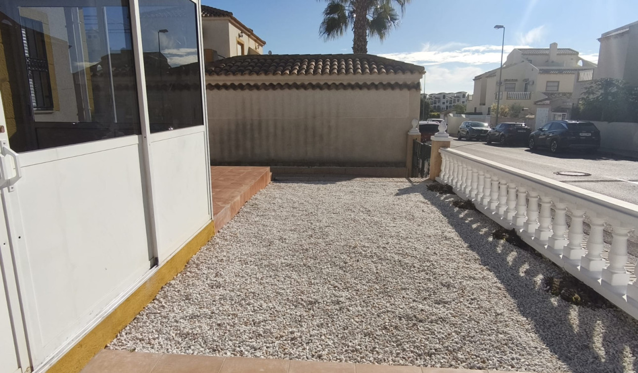 Reventa - Apartamento / Piso - Orihuela Costa - Punta Prima