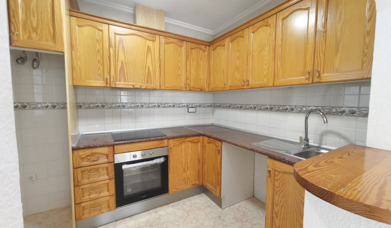 Reventa - Apartamento / Piso - Orihuela Costa - Punta Prima