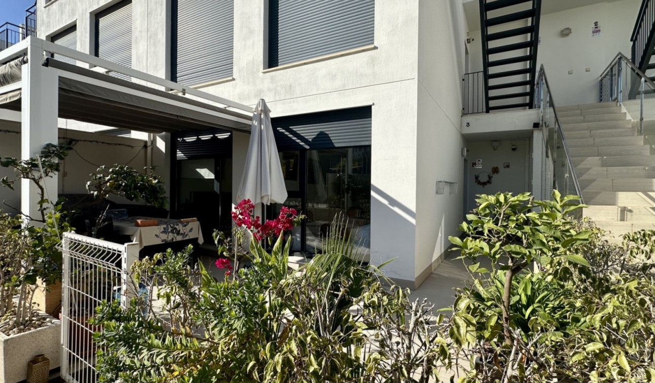 Reventa - Apartamento / Piso - Orihuela Costa - Punta Prima