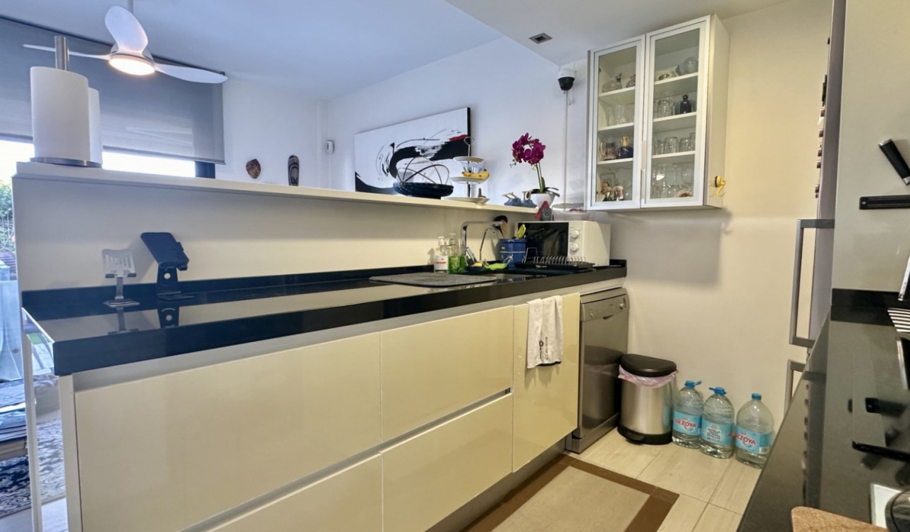 Reventa - Apartamento / Piso - Orihuela Costa - Punta Prima