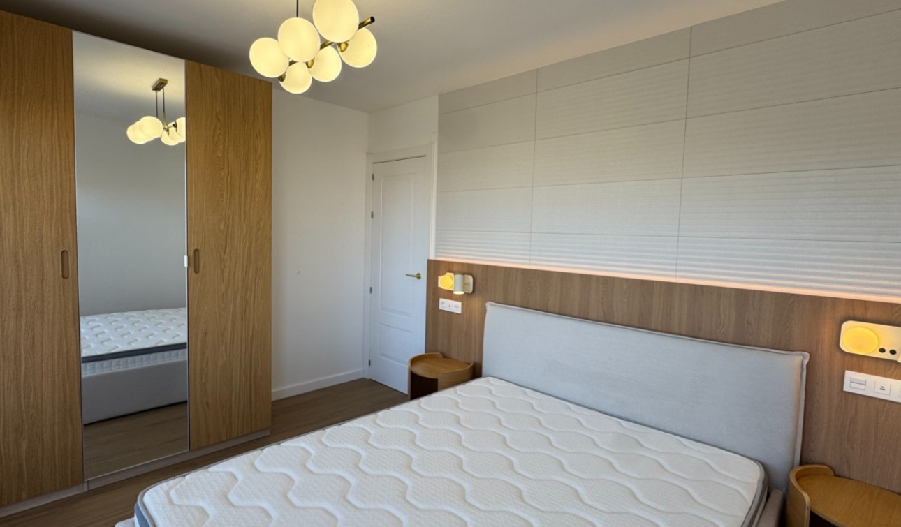 Reventa - Apartamento / Piso - Orihuela Costa - Punta Prima