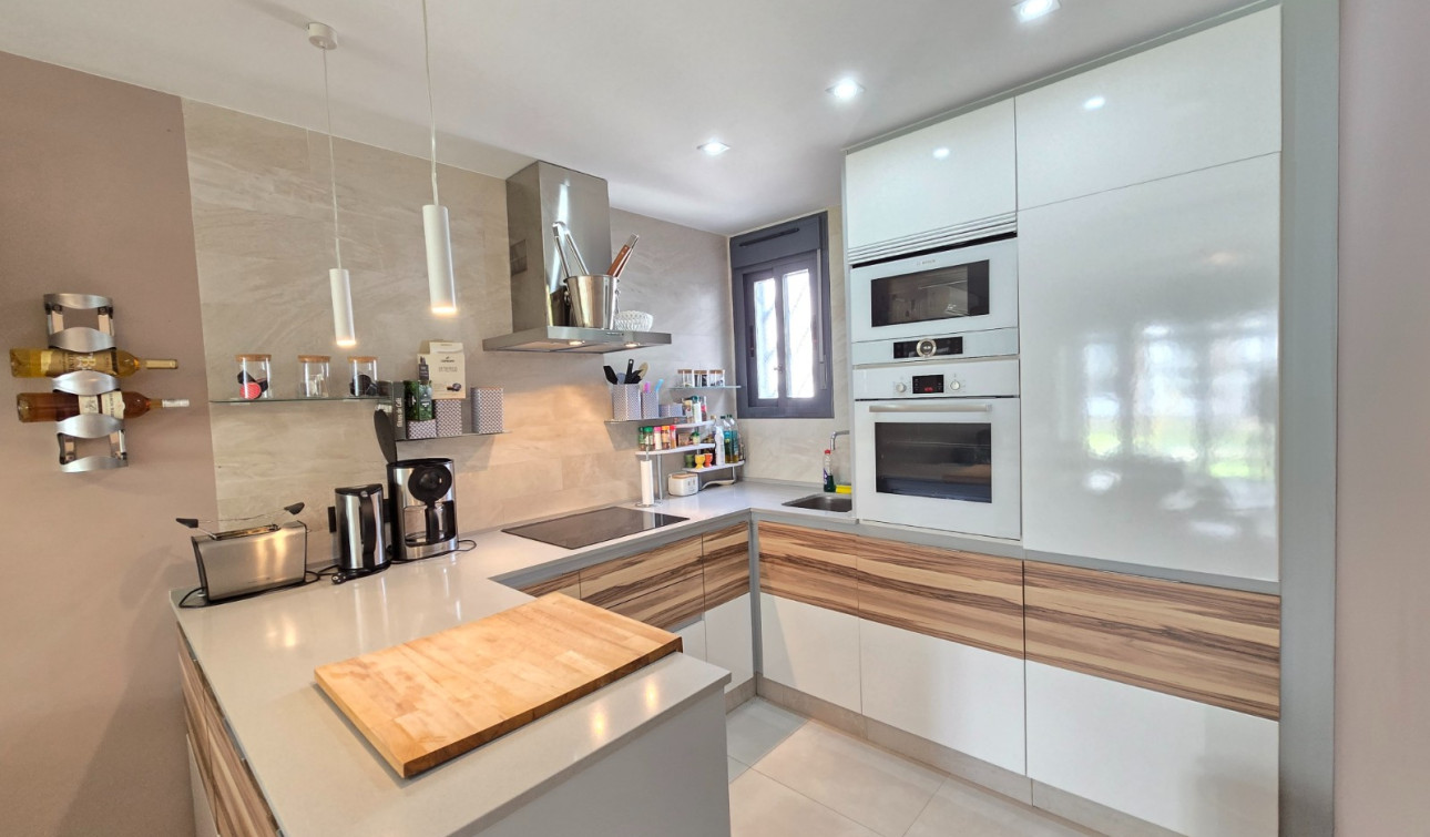 Reventa - Apartamento / Piso - Orihuela Costa - Punta Prima *