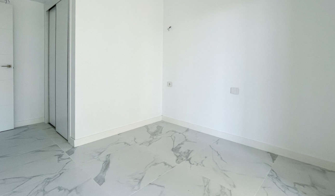Reventa - Apartamento / Piso - Orihuela Costa - Punta Prima