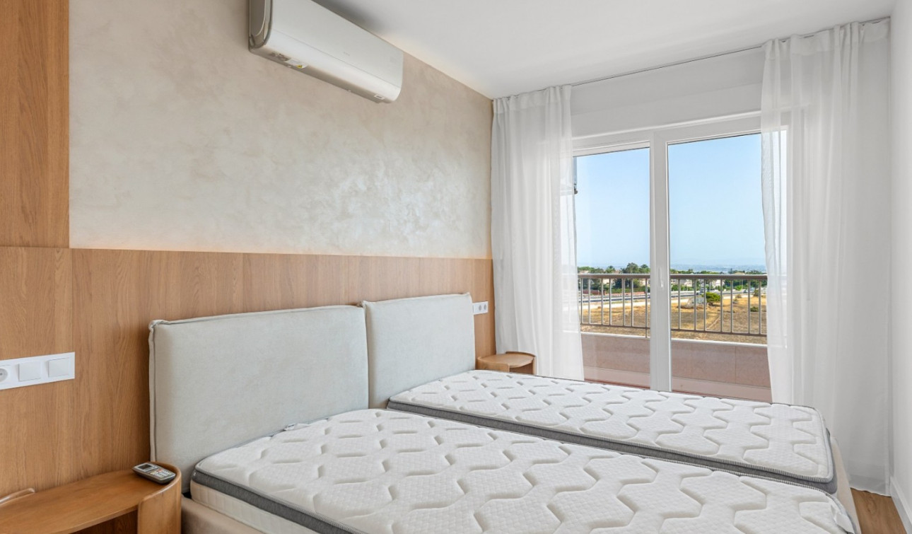 Reventa - Apartamento / Piso - Orihuela Costa - Punta Prima