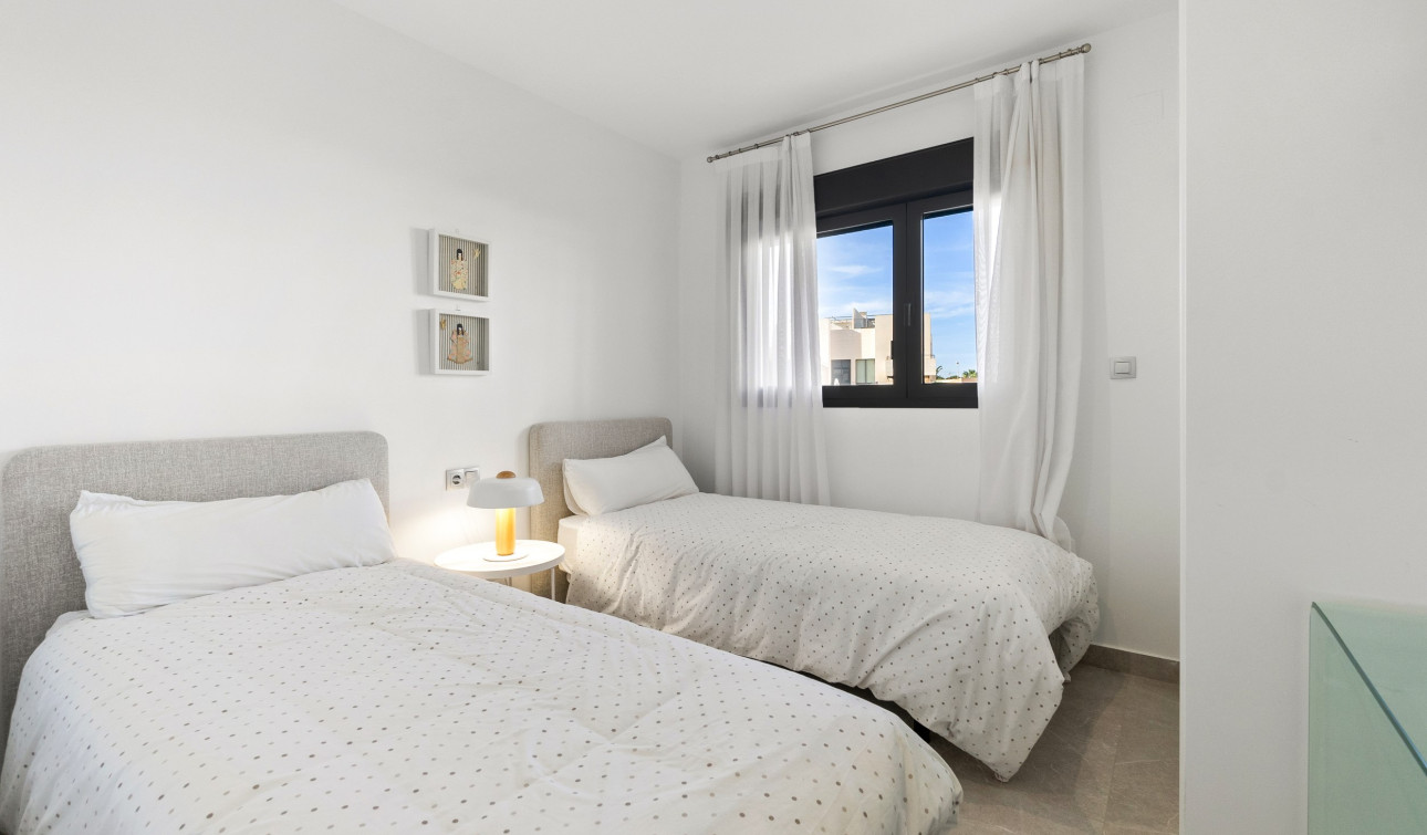 Reventa - Apartamento / Piso - Orihuela Costa - Urbanización Montezenia-Torrezenia