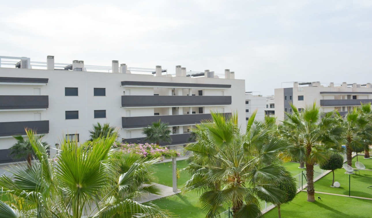 Reventa - Apartamento / Piso - Orihuela Costa - Villamartín