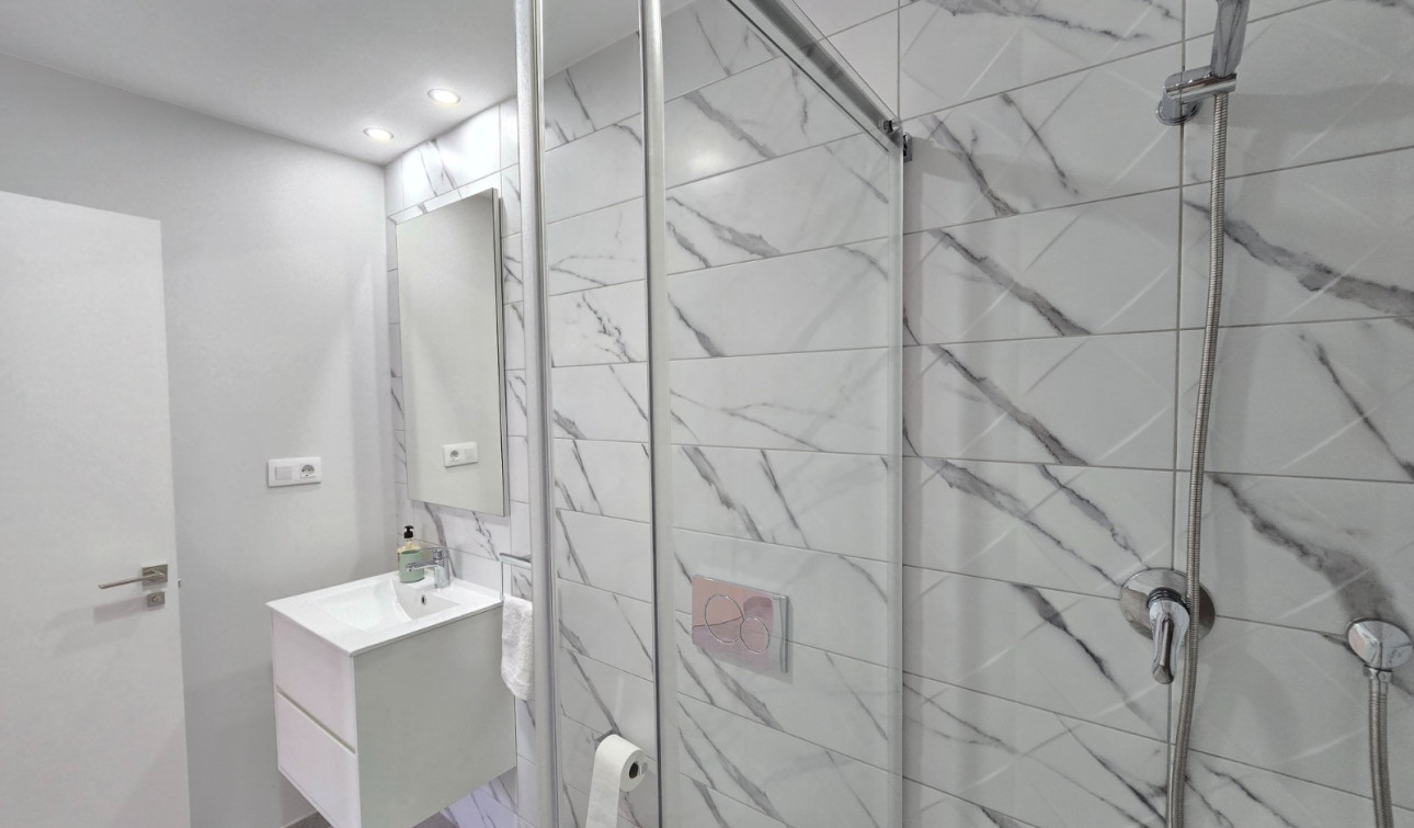 Reventa - Apartamento / Piso - Orihuela Costa - Villamartín *