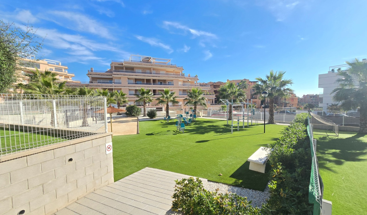 Reventa - Apartamento / Piso - Orihuela Costa * - Villamartín *