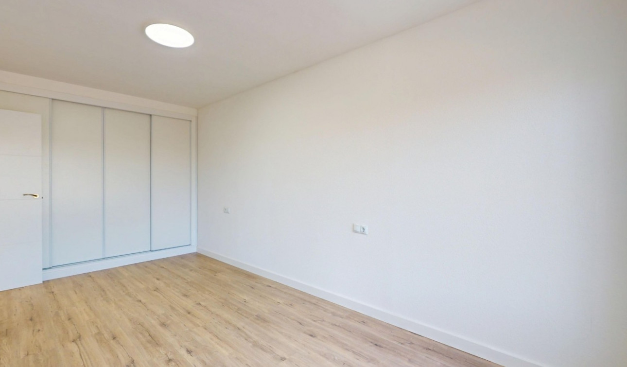 Reventa - Apartamento / Piso - Orihuela Costa - Villamartín