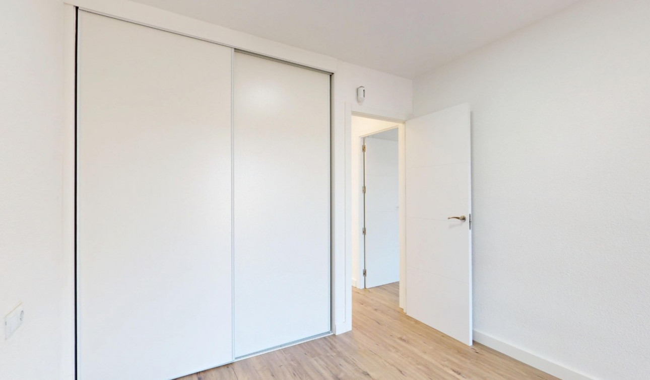 Reventa - Apartamento / Piso - Orihuela Costa - Villamartín