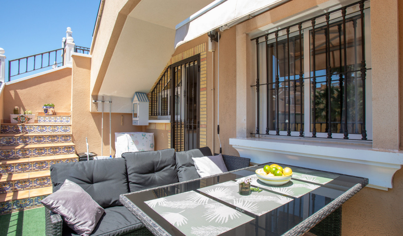 Reventa - Apartamento / Piso - Orihuela Costa - Villamartín