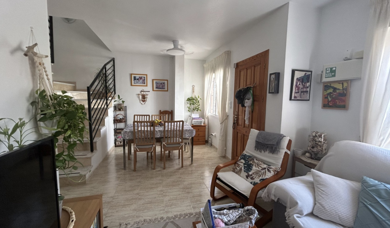 Reventa - Apartamento / Piso - Orihuela Costa - Villamartín