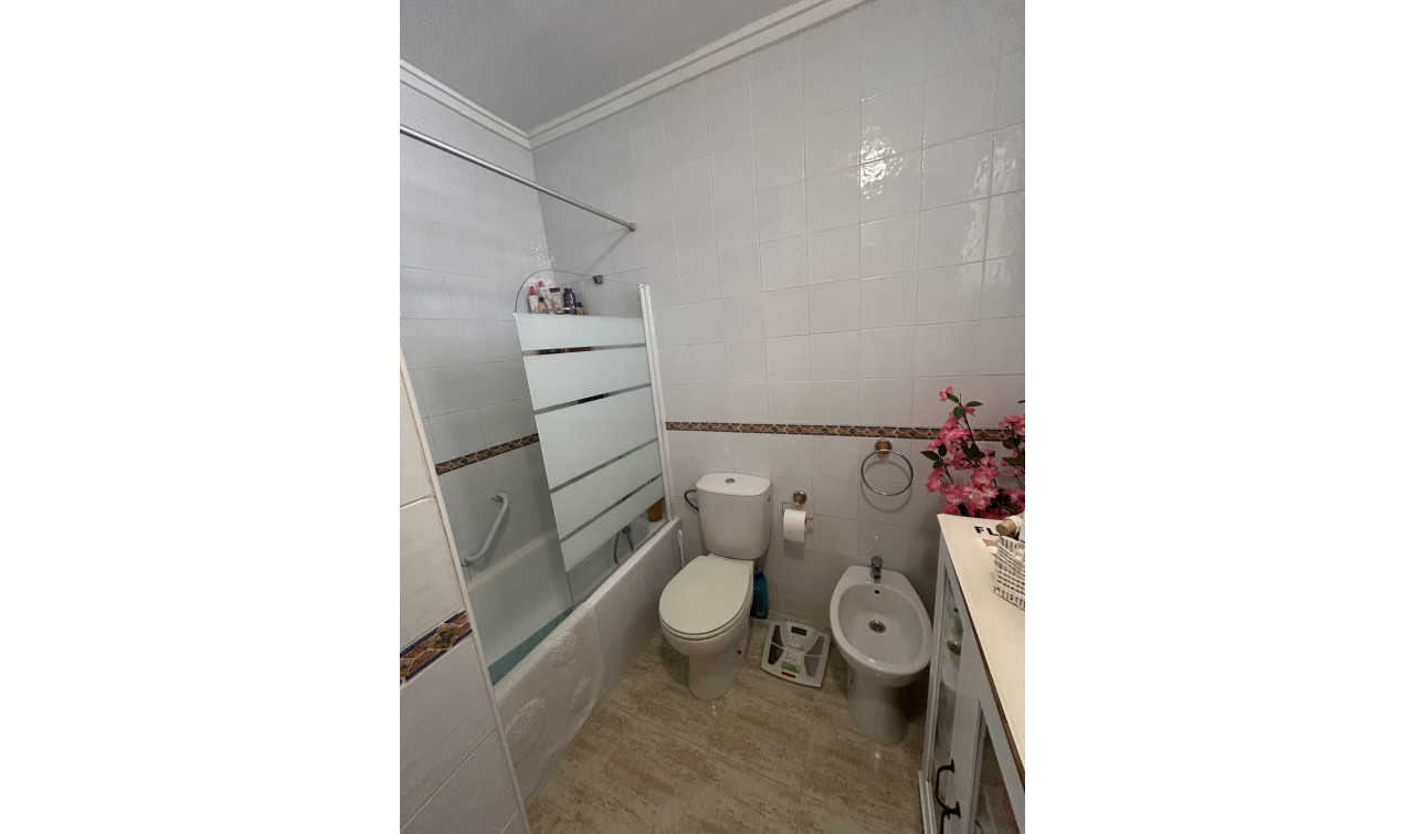 Reventa - Apartamento / Piso - Orihuela Costa - Villamartín