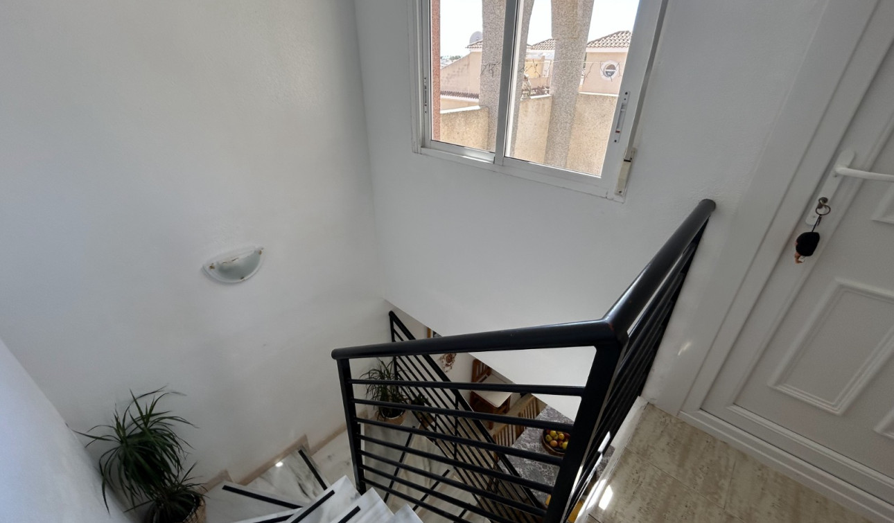 Reventa - Apartamento / Piso - Orihuela Costa - Villamartín