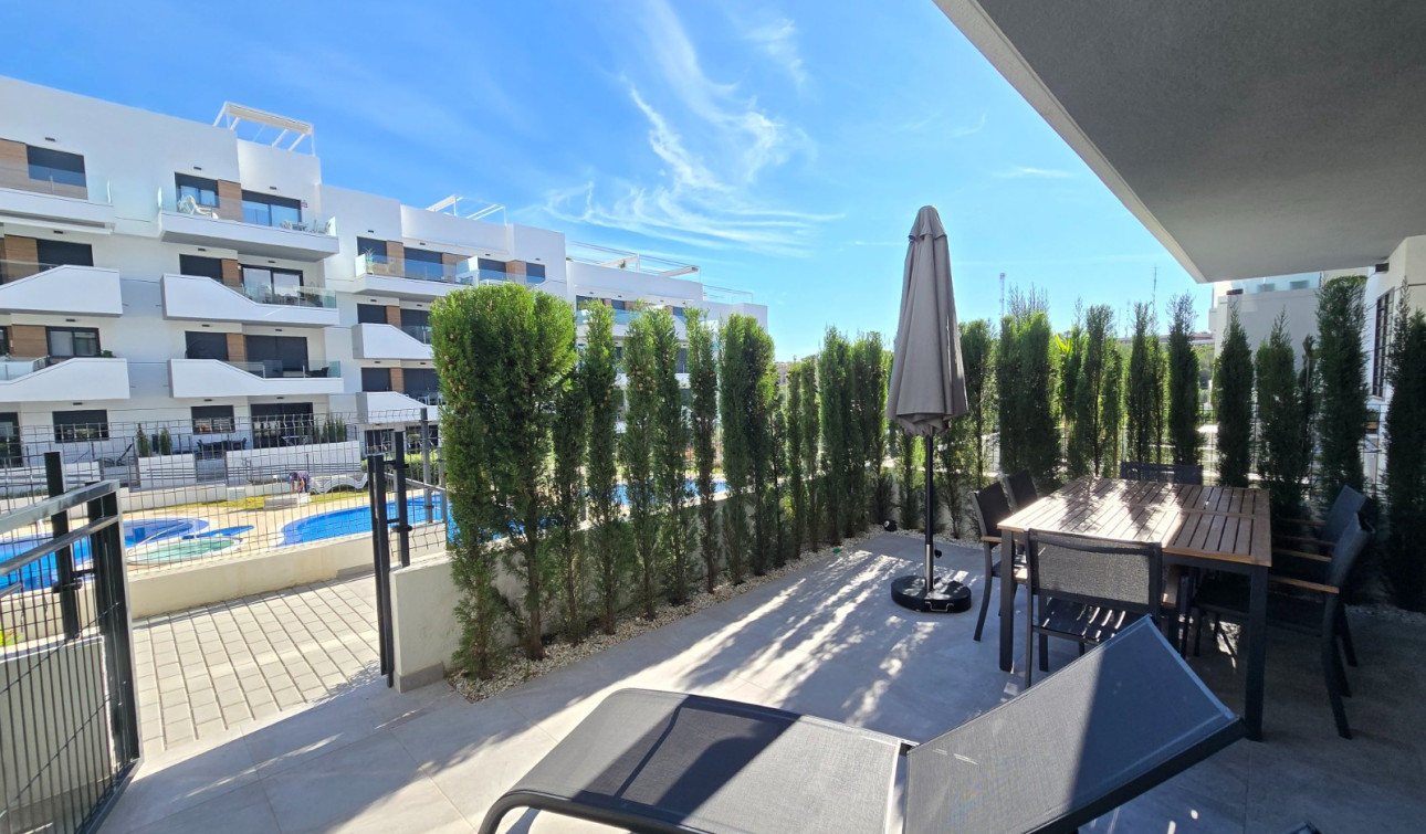 Reventa - Apartamento / Piso - Orihuela Costa - Villamartín *