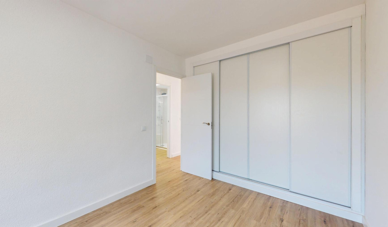 Reventa - Apartamento / Piso - Orihuela Costa - Villamartín