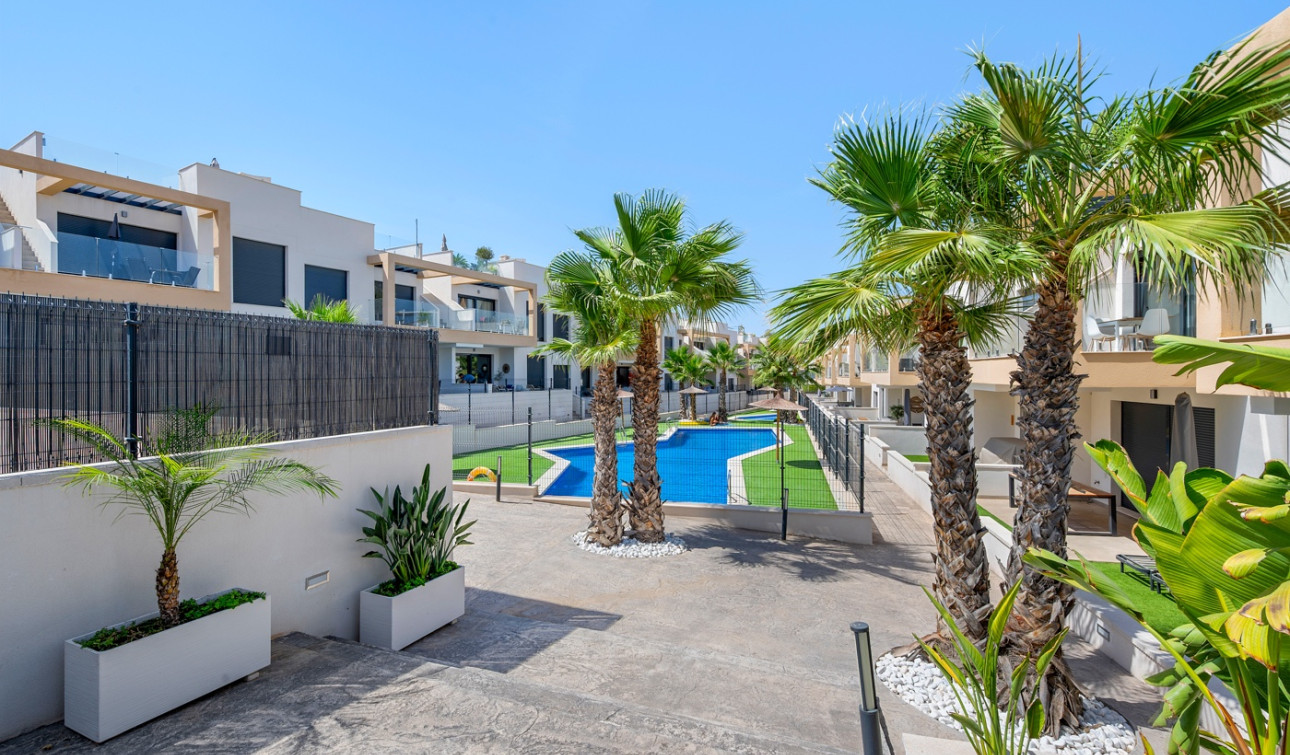 Reventa - Apartamento / Piso - Orihuela Costa - Villamartín