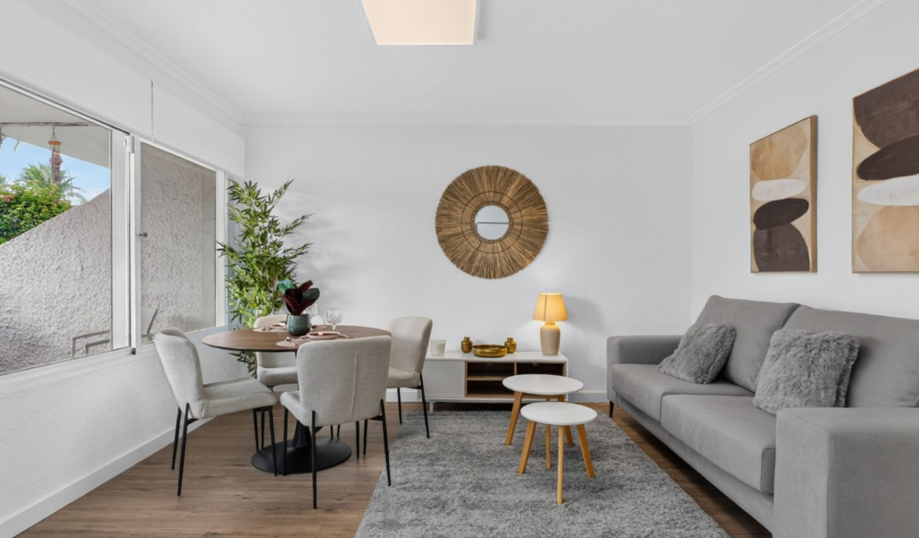 Reventa - Apartamento / Piso - Orihuela Costa - Villamartín