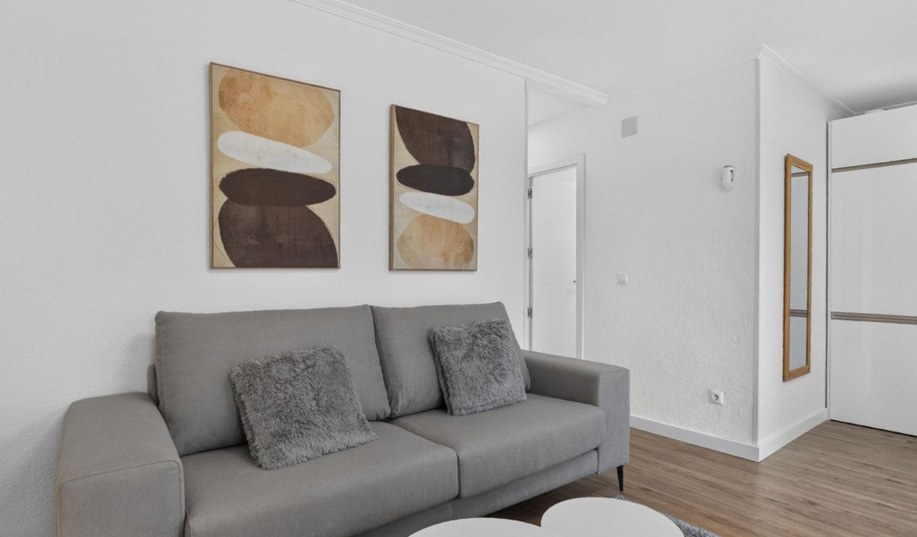 Reventa - Apartamento / Piso - Orihuela Costa - Villamartín