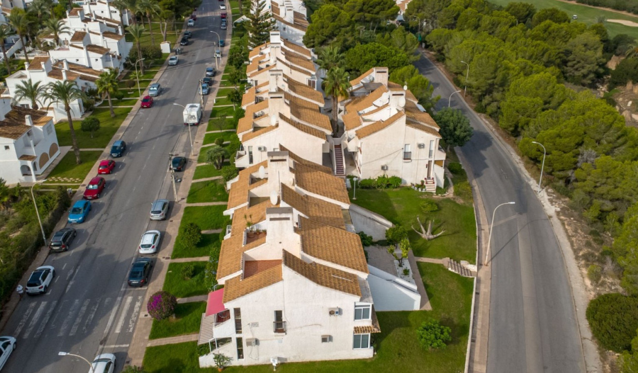 Reventa - Apartamento / Piso - Orihuela Costa - Villamartín