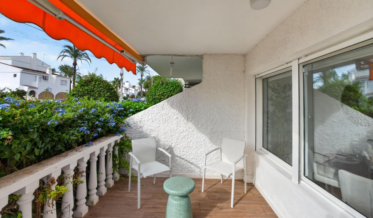 Reventa - Apartamento / Piso - Orihuela Costa - Villamartín