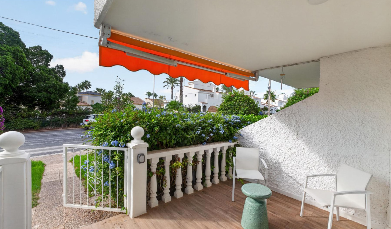Reventa - Apartamento / Piso - Orihuela Costa - Villamartín