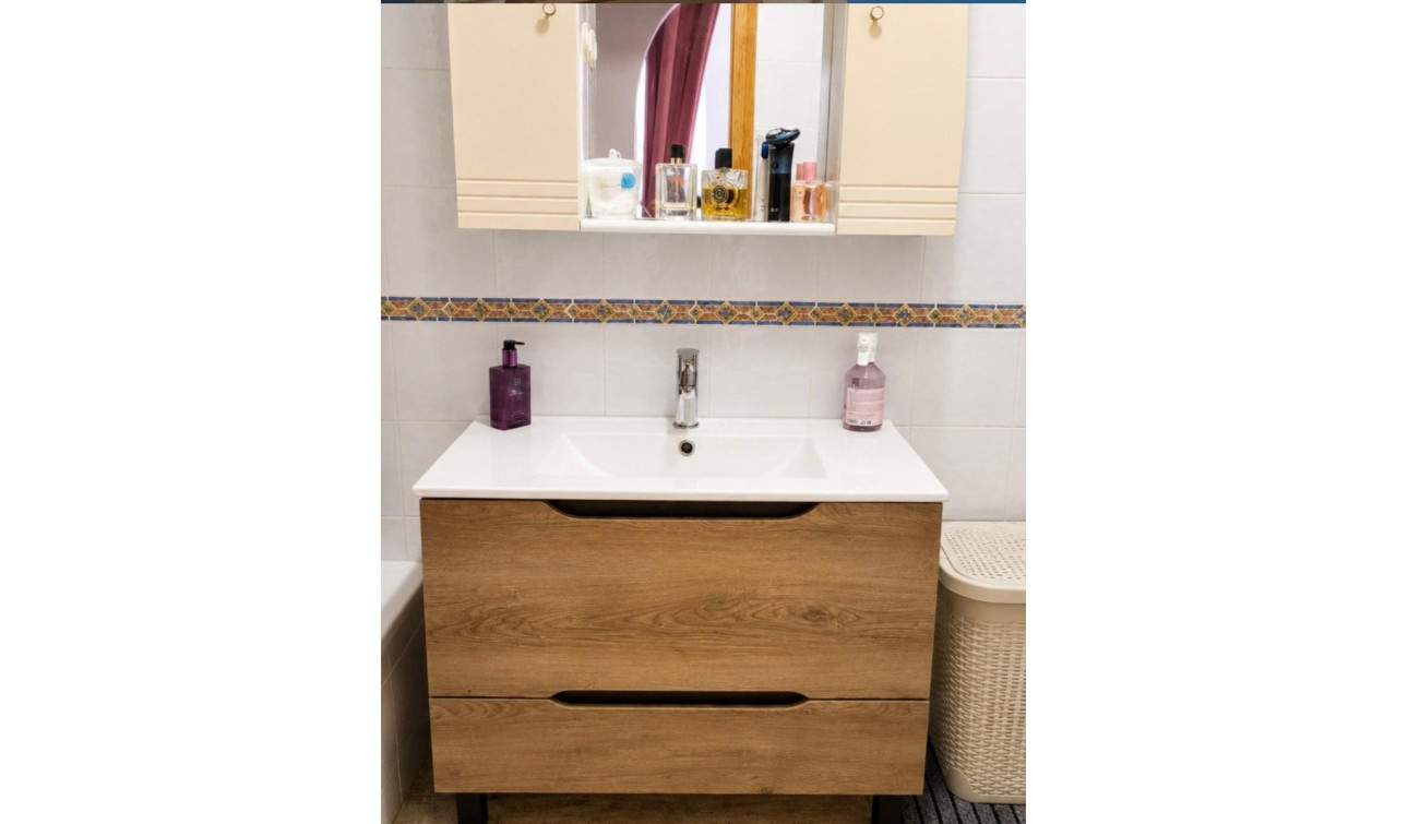 Reventa - Apartamento / Piso - Orihuela Costa - Villamartín