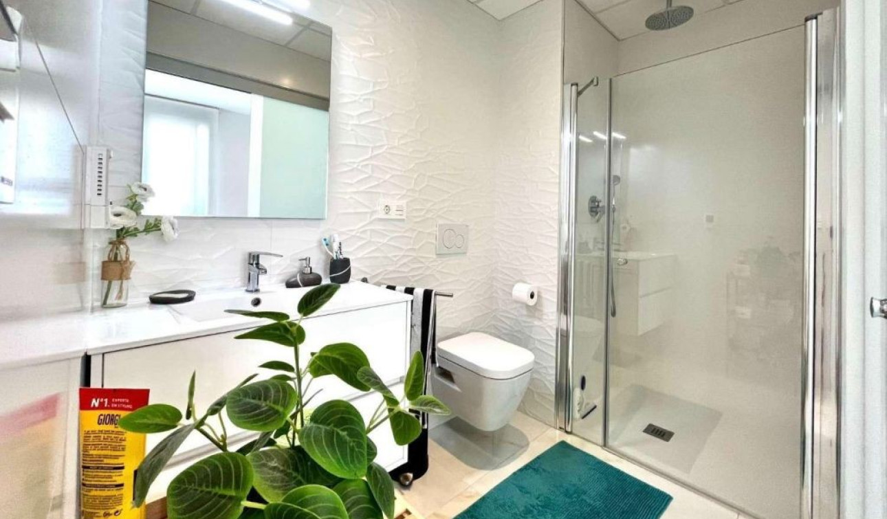 Reventa - Apartamento / Piso - Orihuela Costa