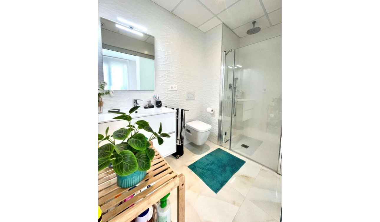 Reventa - Apartamento / Piso - Orihuela Costa