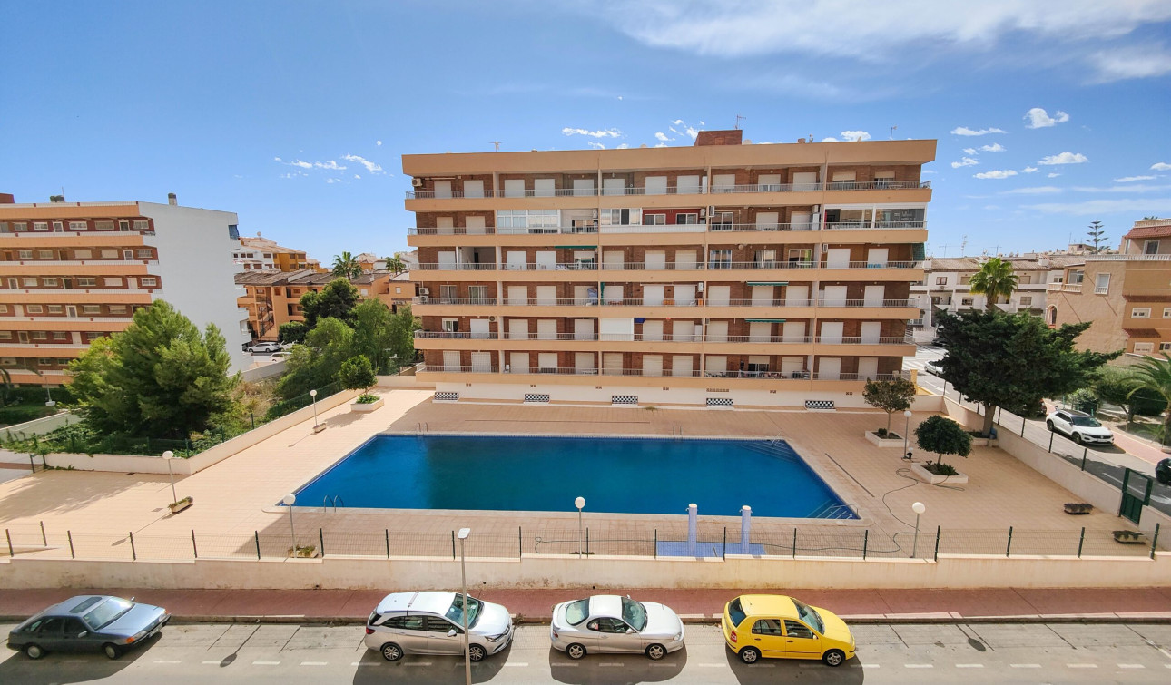 Reventa - Apartamento / Piso - Orihuela Costa
