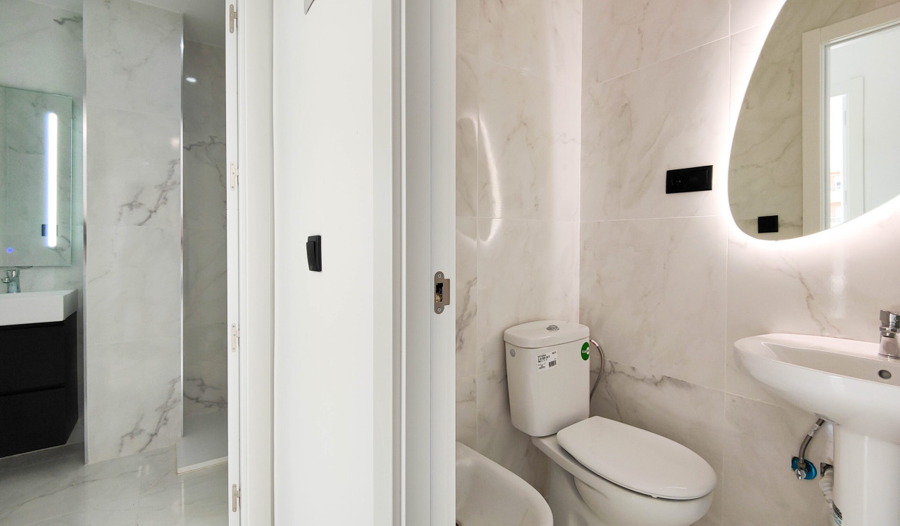 Reventa - Apartamento / Piso - Orihuela Costa