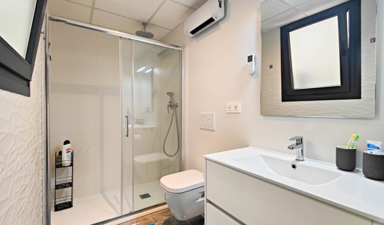 Reventa - Apartamento / Piso - Orihuela Costa