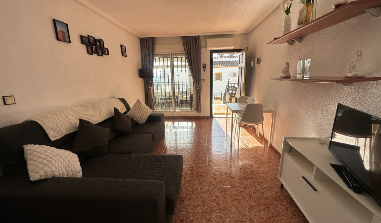Reventa - Apartamento / Piso - Orihuela - Entre Naranjos
