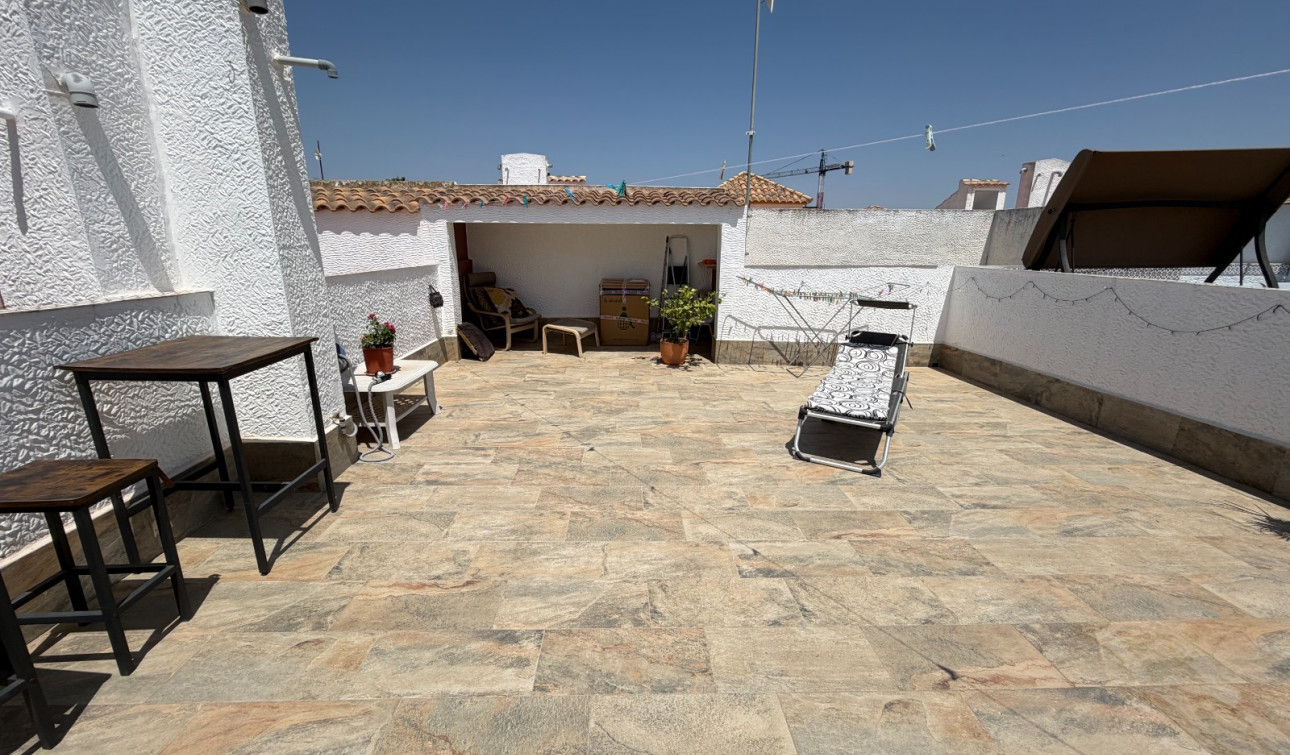 Reventa - Apartamento / Piso - Orihuela - Entre Naranjos