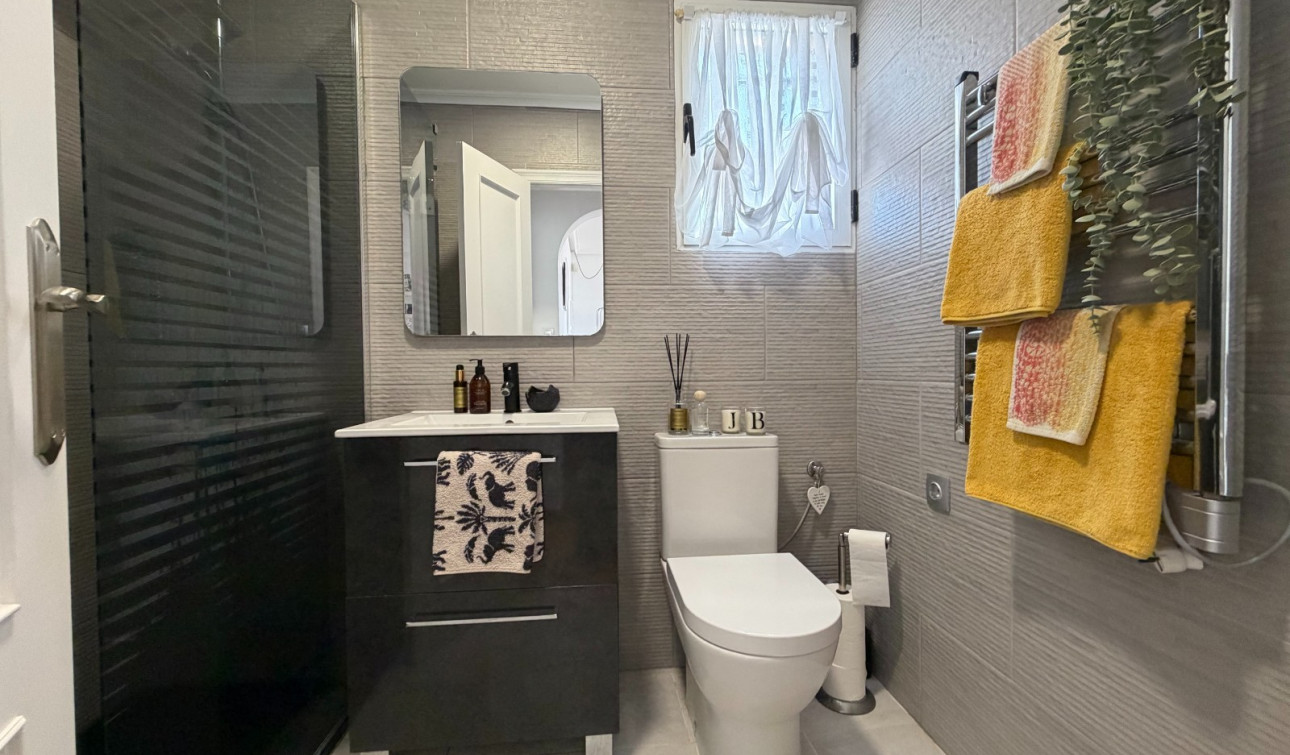 Reventa - Apartamento / Piso - Orihuela - Entre Naranjos