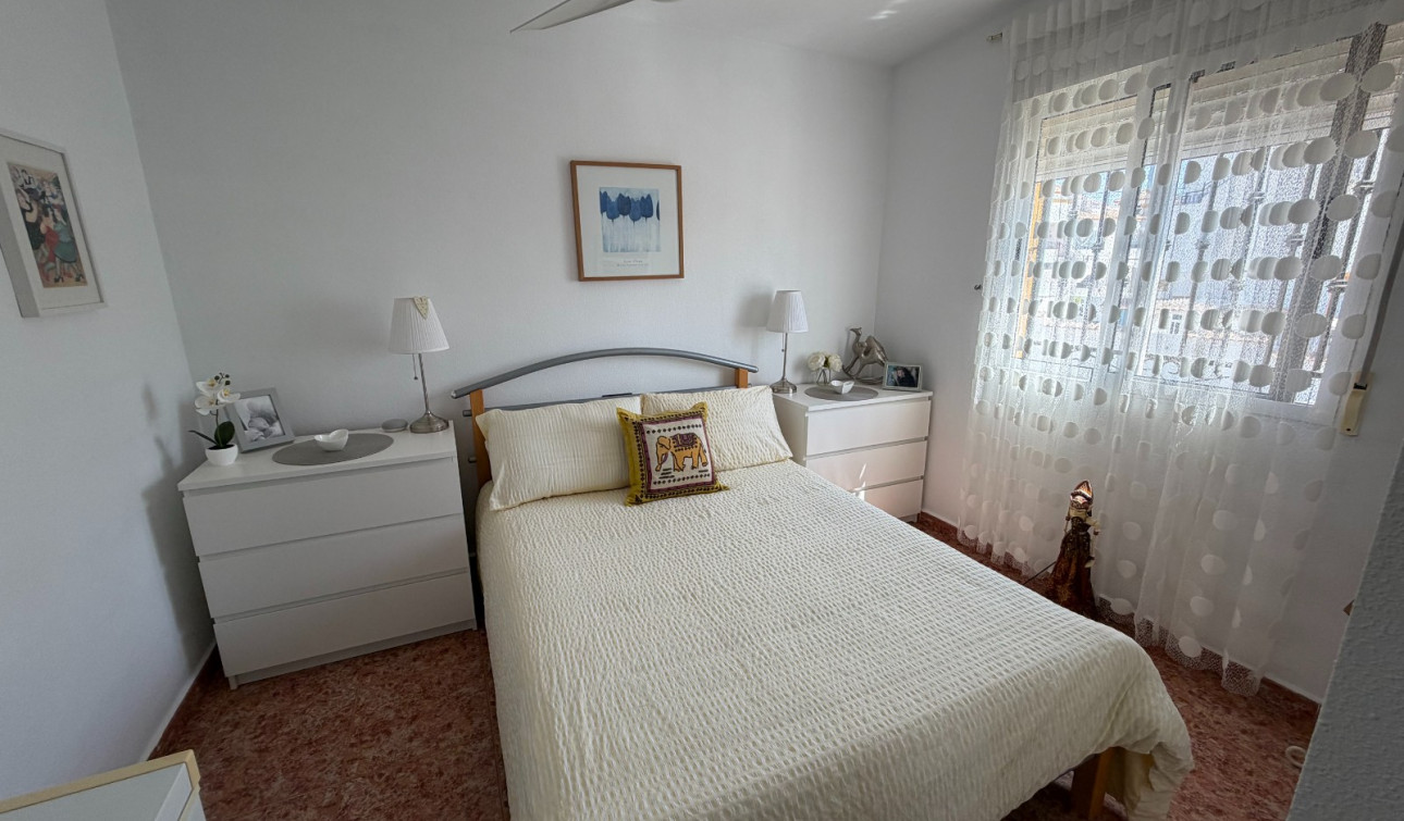 Reventa - Apartamento / Piso - Orihuela - Entre Naranjos