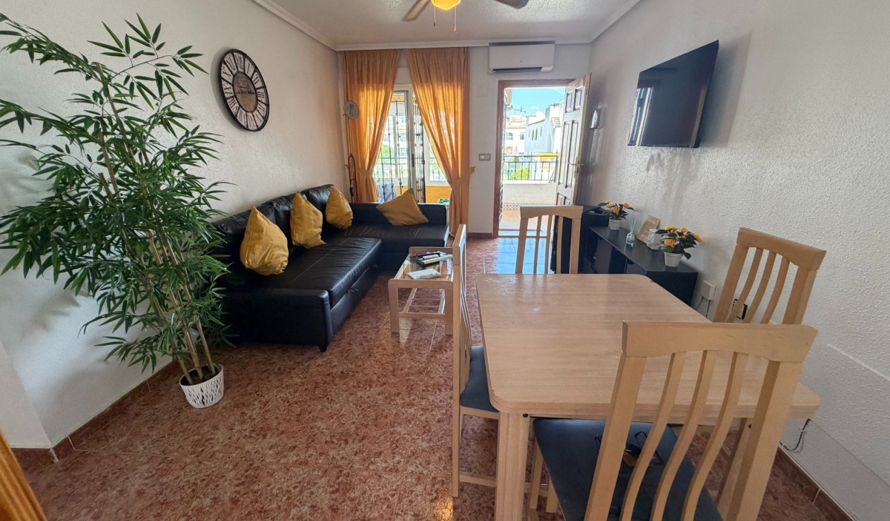 Reventa - Apartamento / Piso - Orihuela - Entre Naranjos