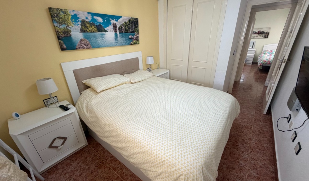 Reventa - Apartamento / Piso - Orihuela - Entre Naranjos