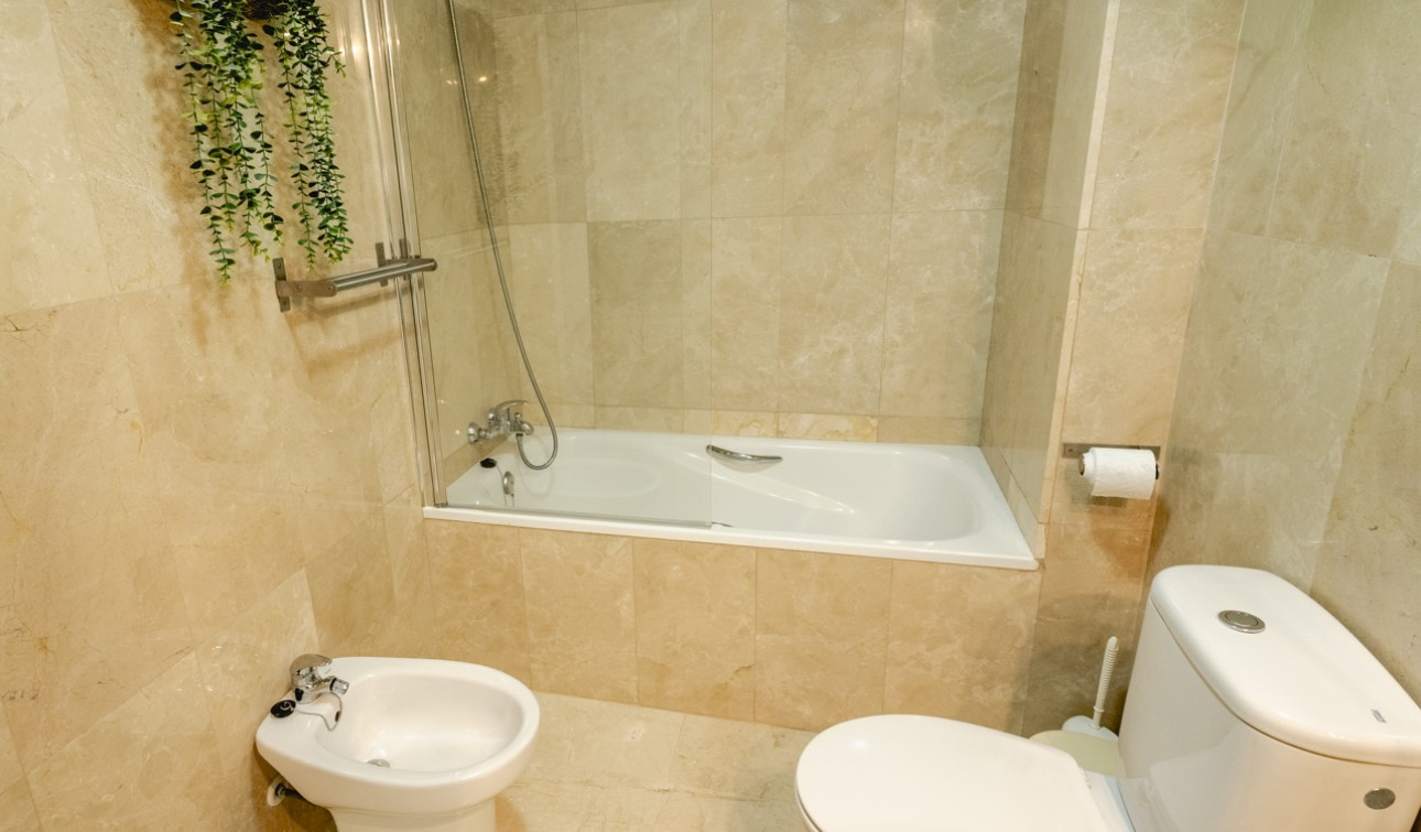 Reventa - Apartamento / Piso - Orihuela - Orihuela Costa