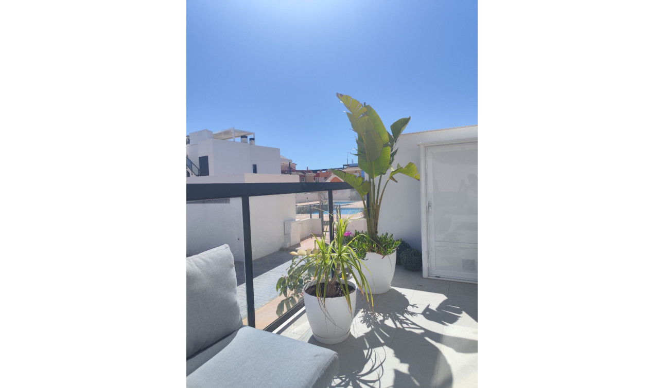 Reventa - Apartamento / Piso - Pilar de la Horadada - El Mojón