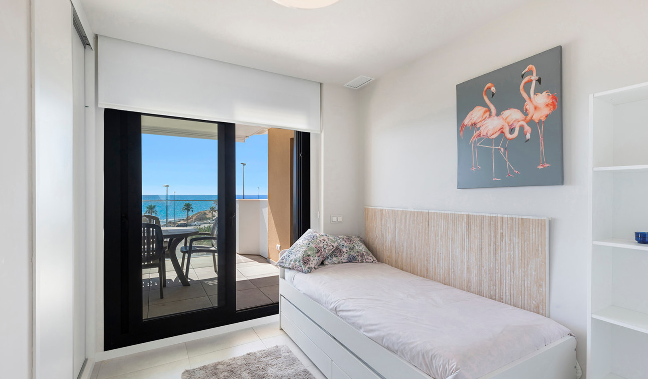 Reventa - Apartamento / Piso - Pilar de la Horadada - Mil Palmeras