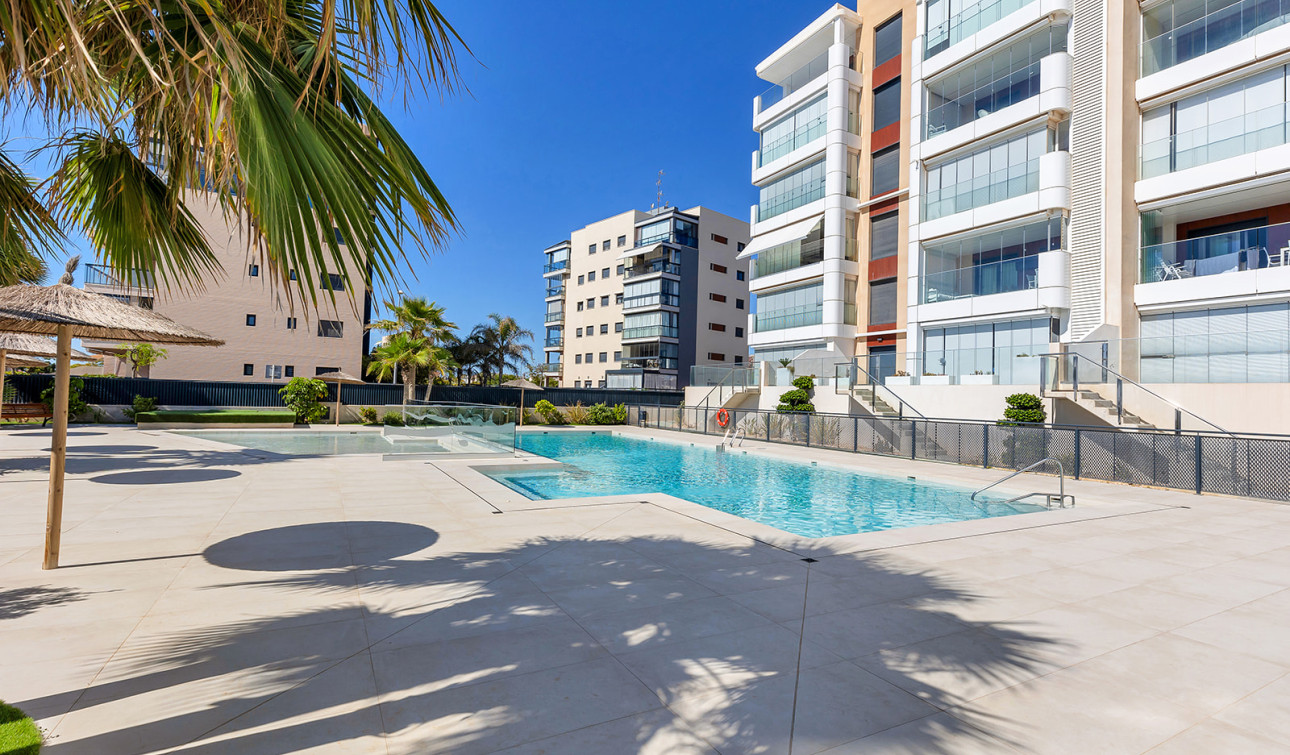 Reventa - Apartamento / Piso - Pilar de la Horadada - Mil Palmeras