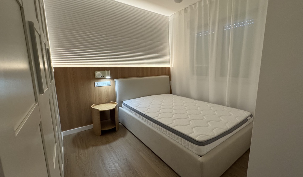 Reventa - Apartamento / Piso - Punta Prima