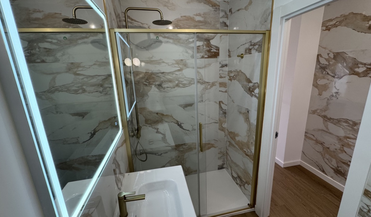 Reventa - Apartamento / Piso - Punta Prima