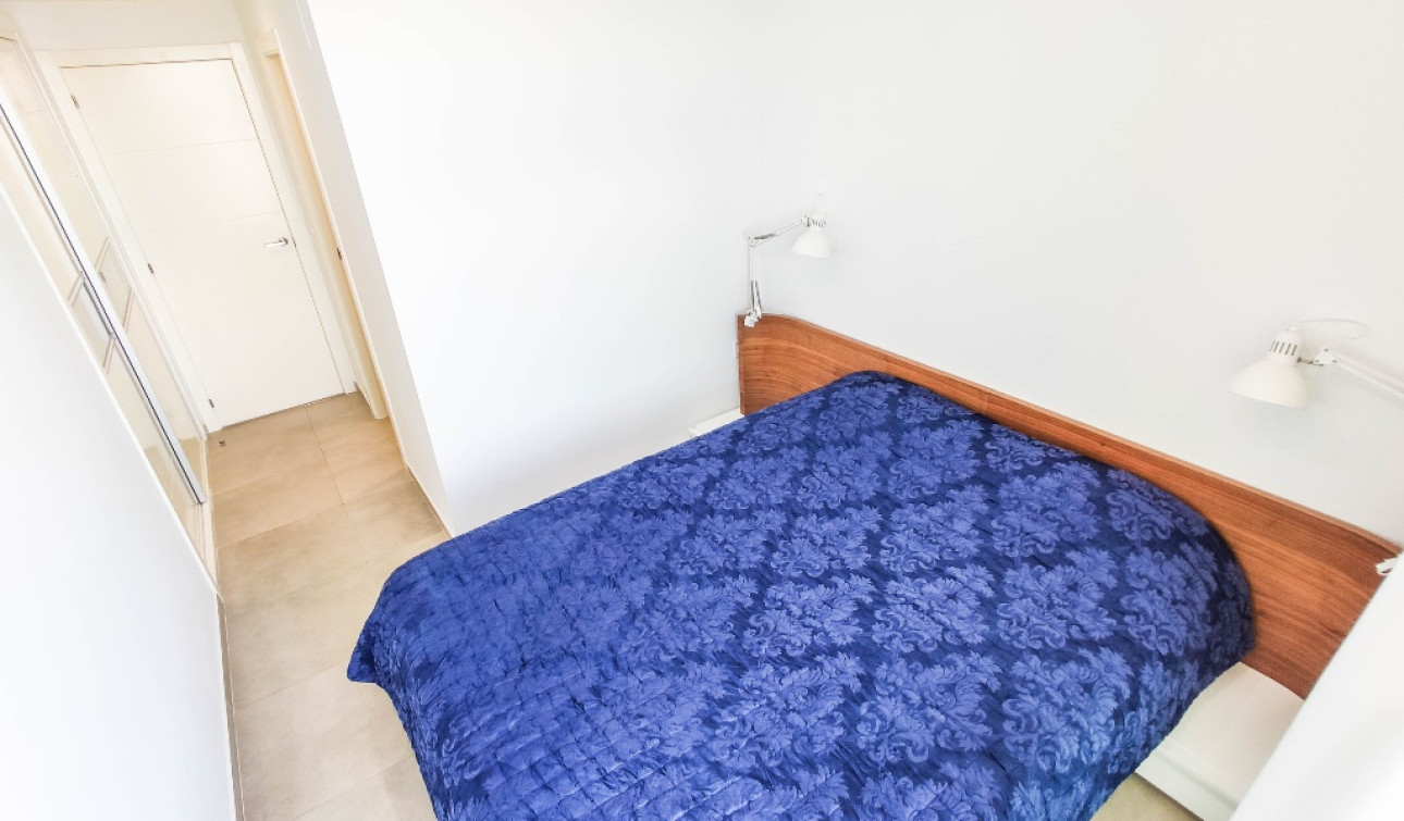 Reventa - Apartamento / Piso - Punta Prima