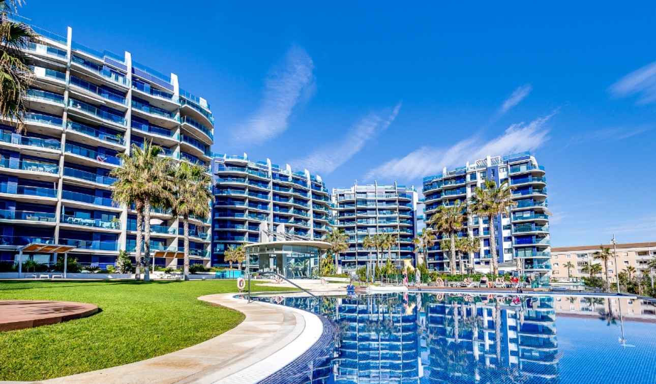Reventa - Apartamento / Piso - Punta Prima